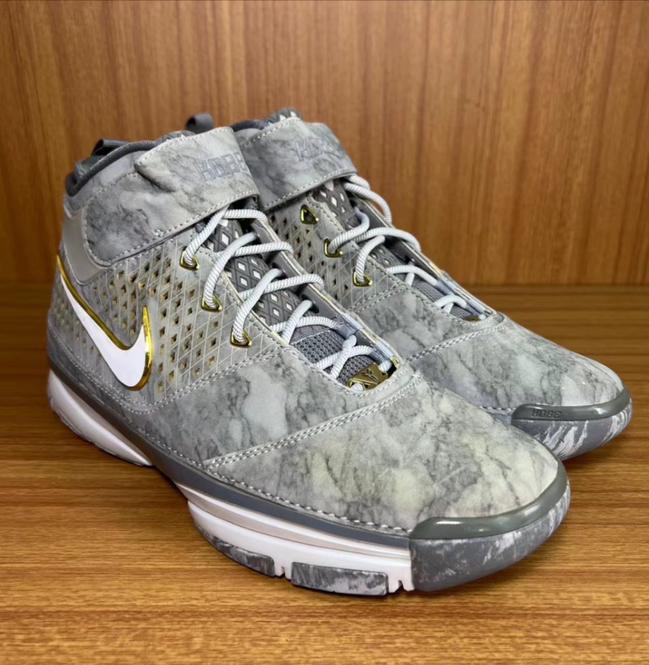 Nike Zoom Kobe 2 "Prelude"