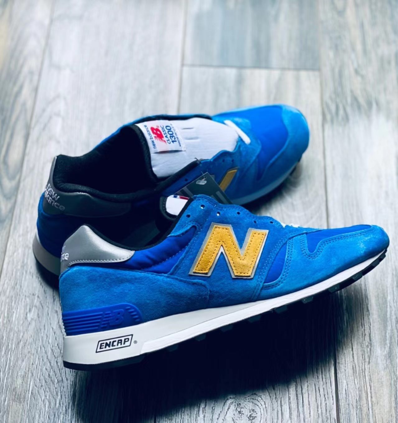 New Balance 1300 