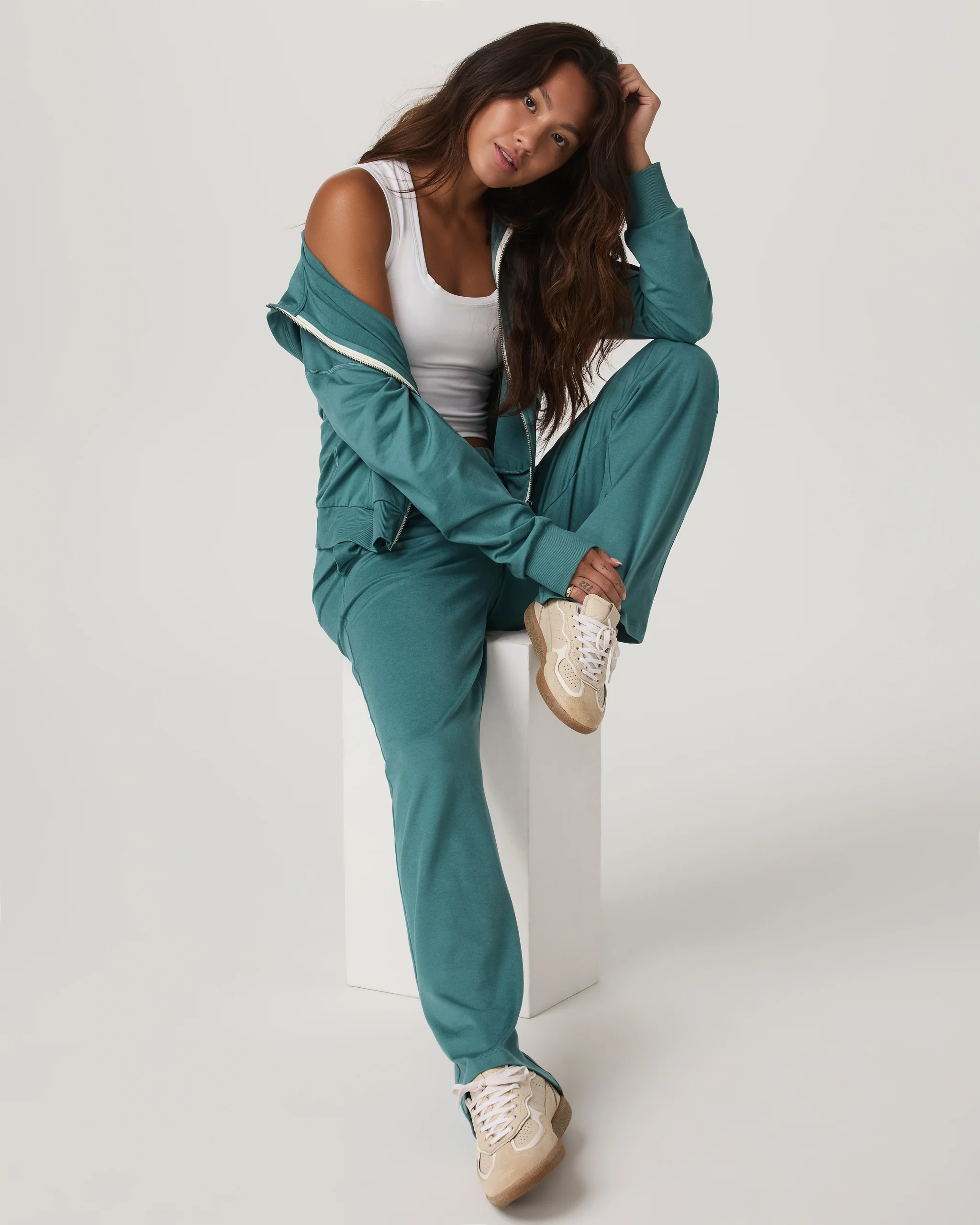 Halo Modern Straight Leg Pant-Short