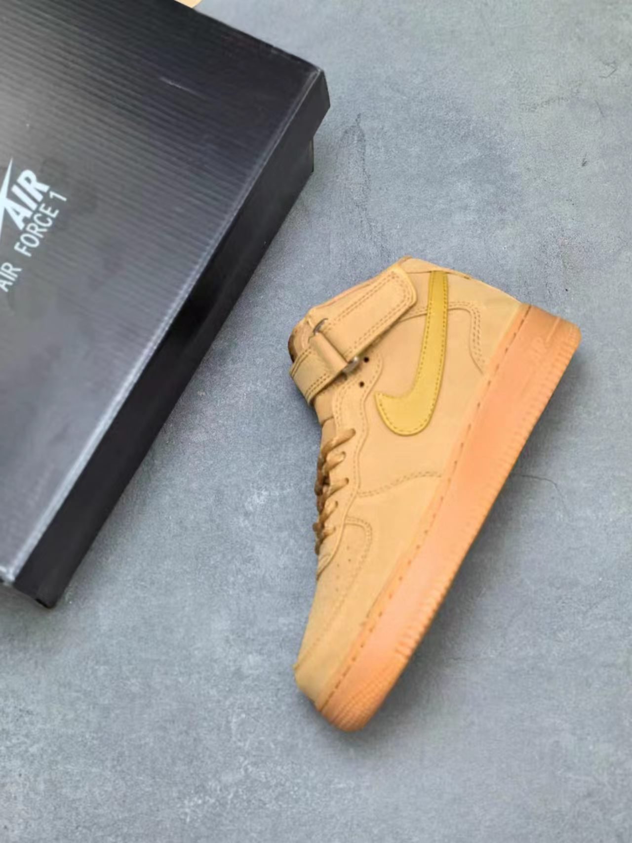 Nike Air Force 1 High 