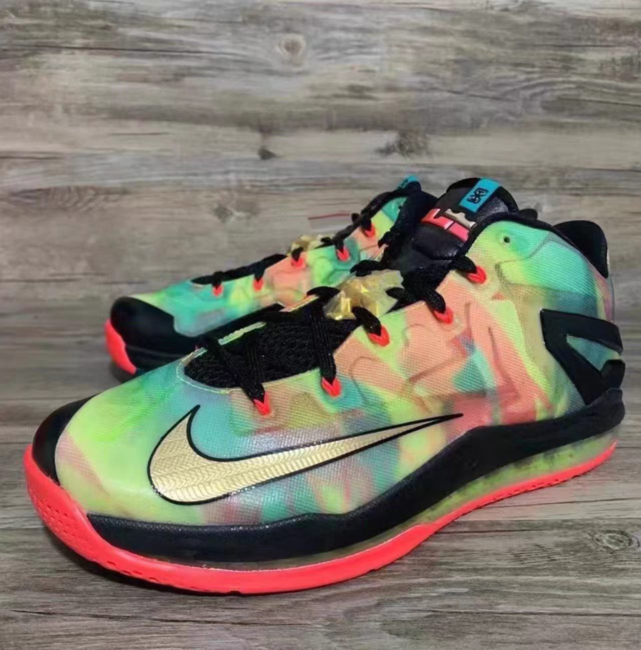 Nike LeBron XI Low 