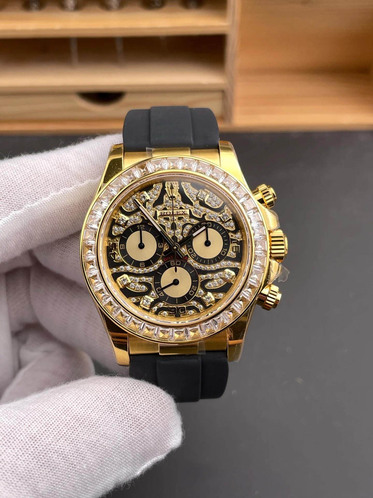 Gold Tiger Daytona