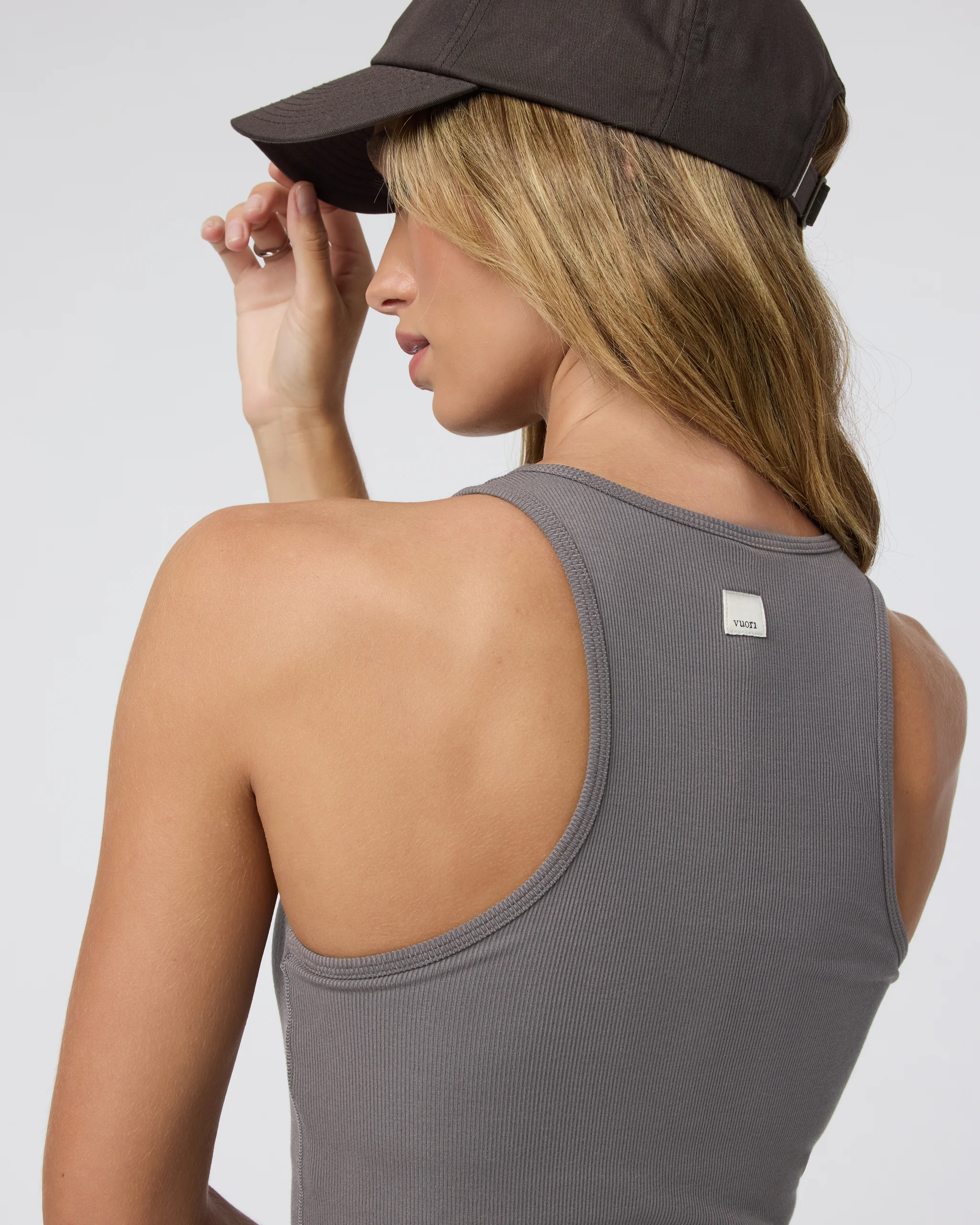 Pose Plyo Tank
