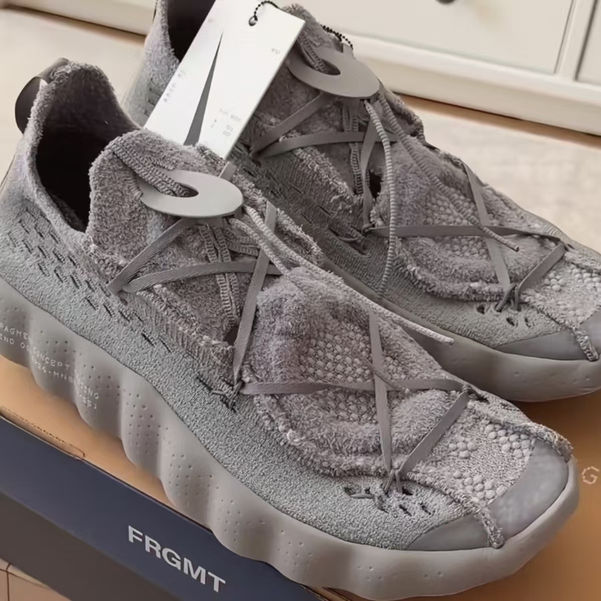 Nike  × FRAGMENT Mind 002