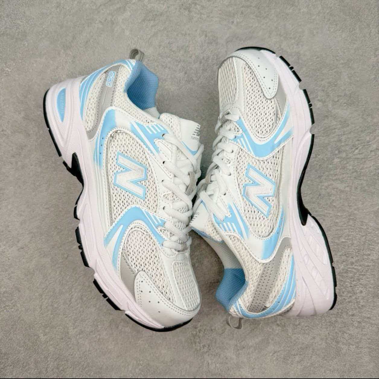 New Balance 530 “White & Blue Haze”