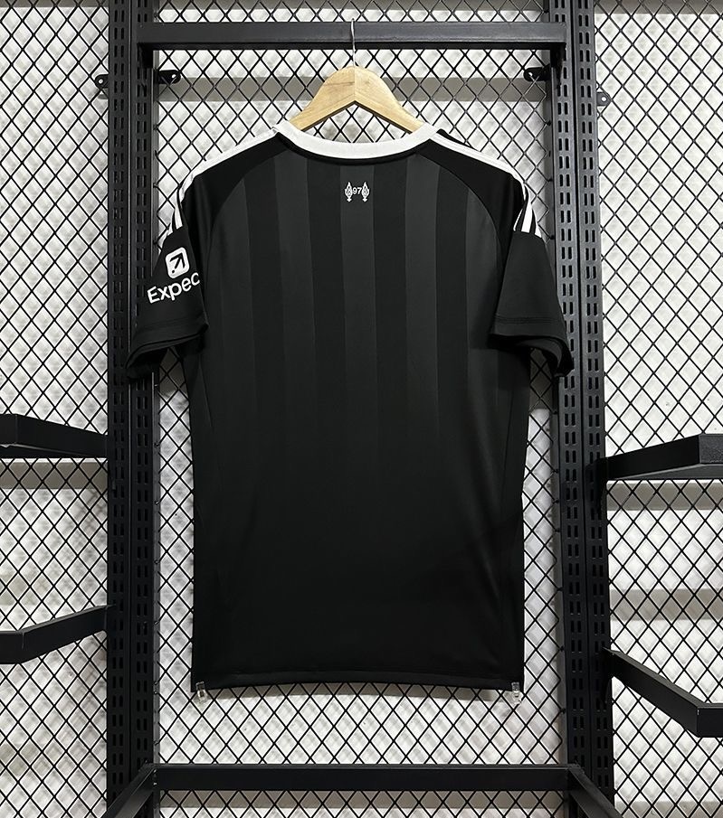 Liverpool Football Jersey Goalkeeper Custom Shirt 2025/26