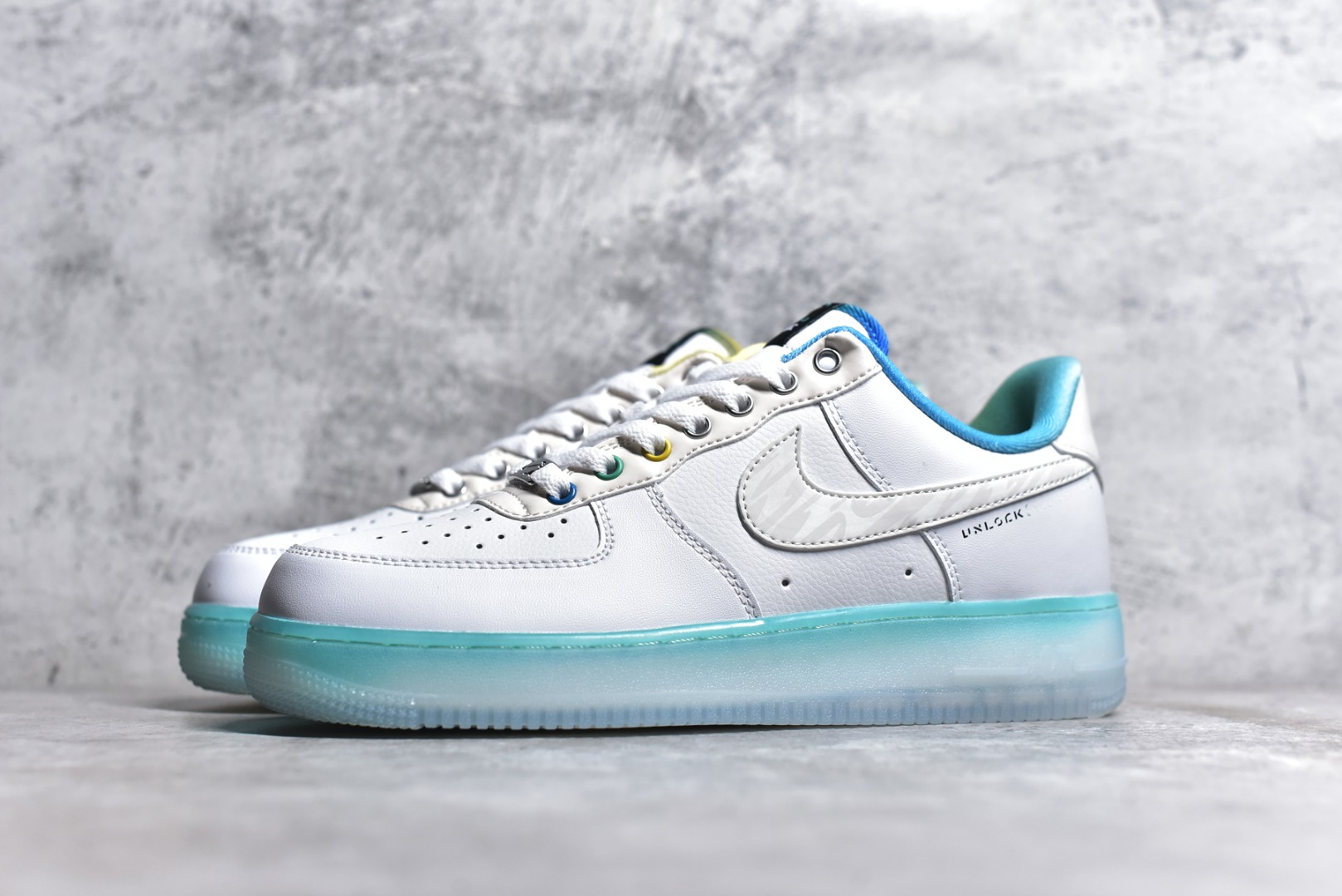 NIKE AIR FORCE 1 LOW “UNLOCK YOUR SPACE” FJ7066-114