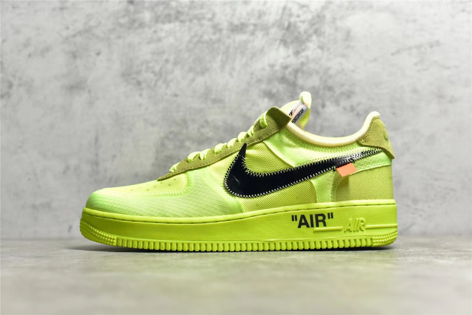 KO OFF-WHITE X AIR FORCE 1 LOW PART 2 VOLT THE TEN AO4606-700