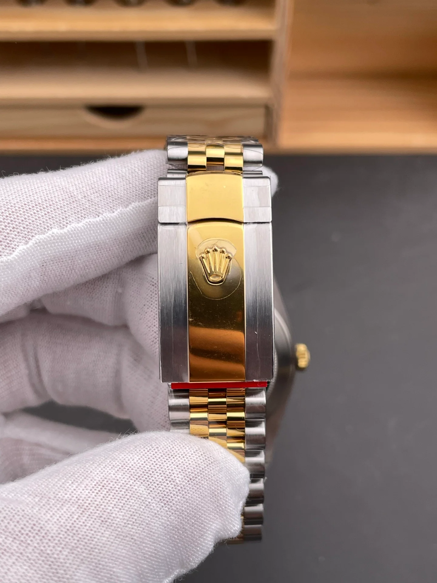 Two-tone Champagne Dial Datejust V2 Version