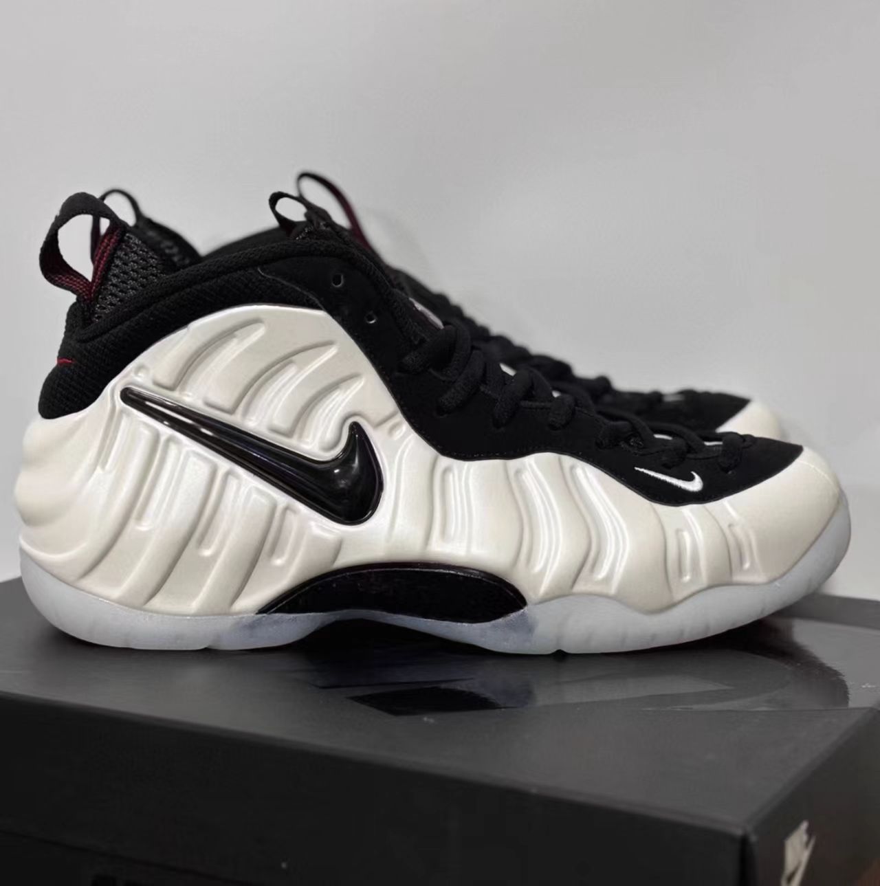 Nike Air Foamposite One "Chicago"