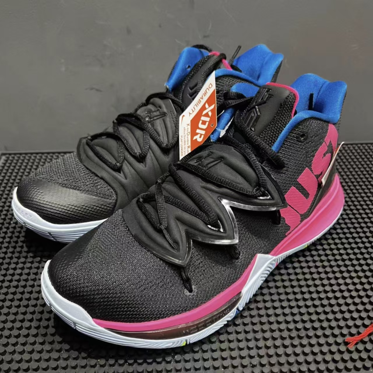 Nike Kyrie 5 