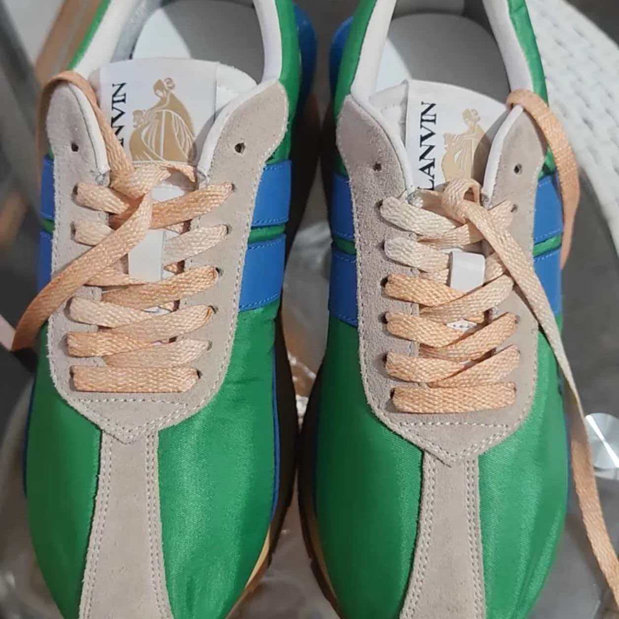 LANVIN