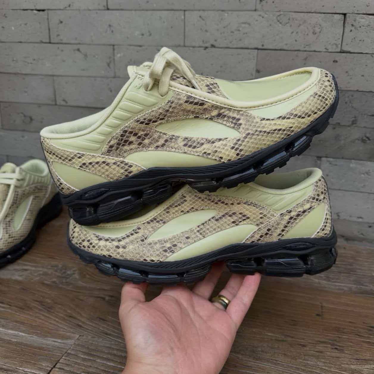 New Balance 1890 