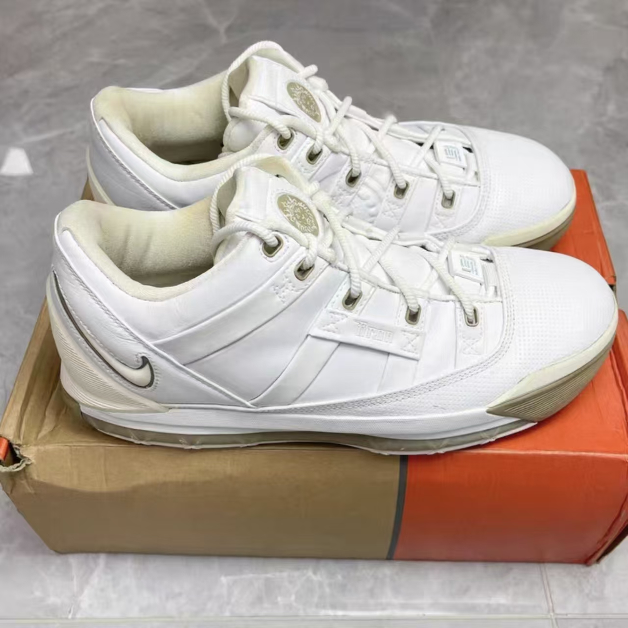 Nike Zoom LeBron 3 Low 