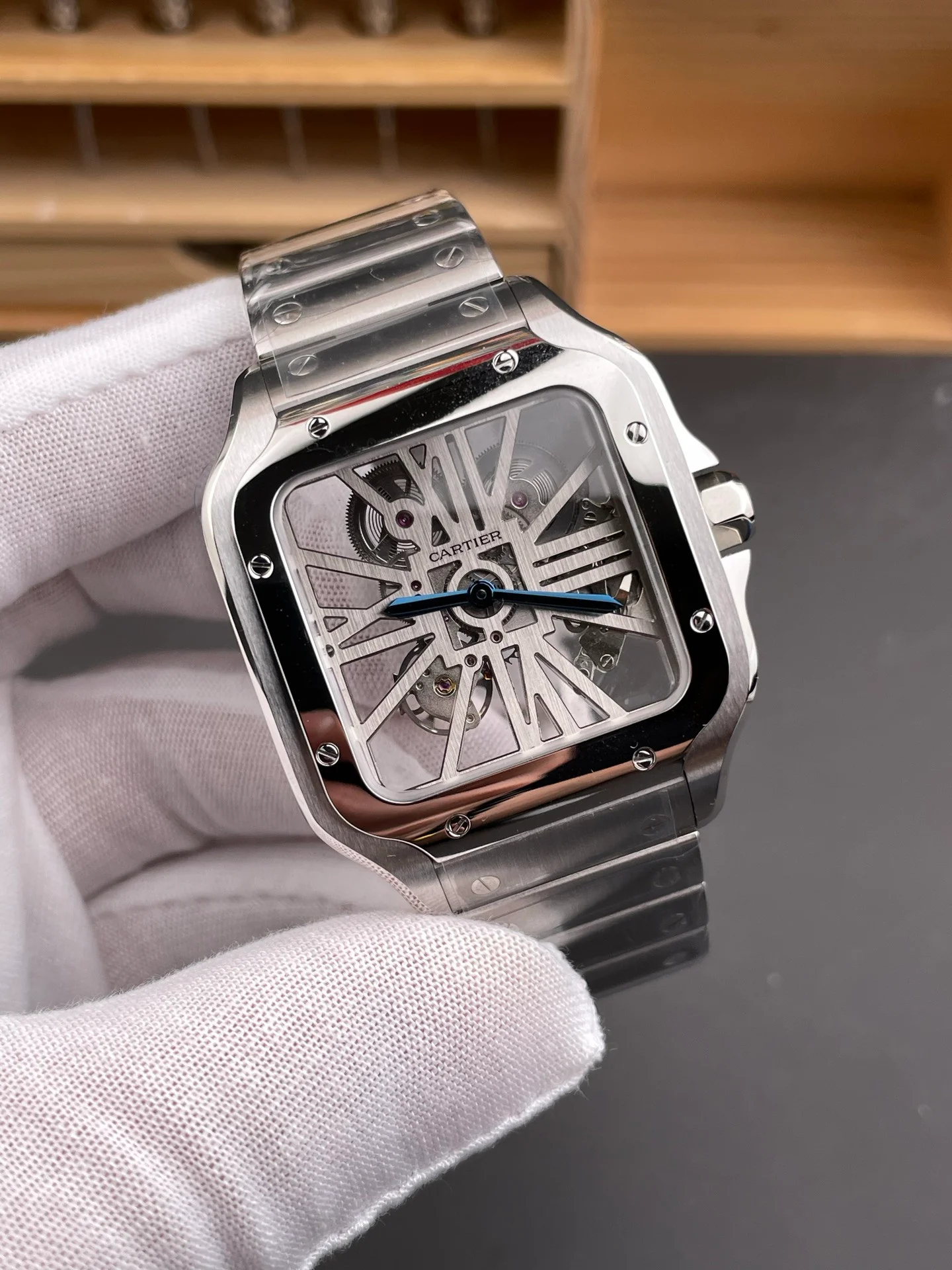 Santos Skeleton White Case