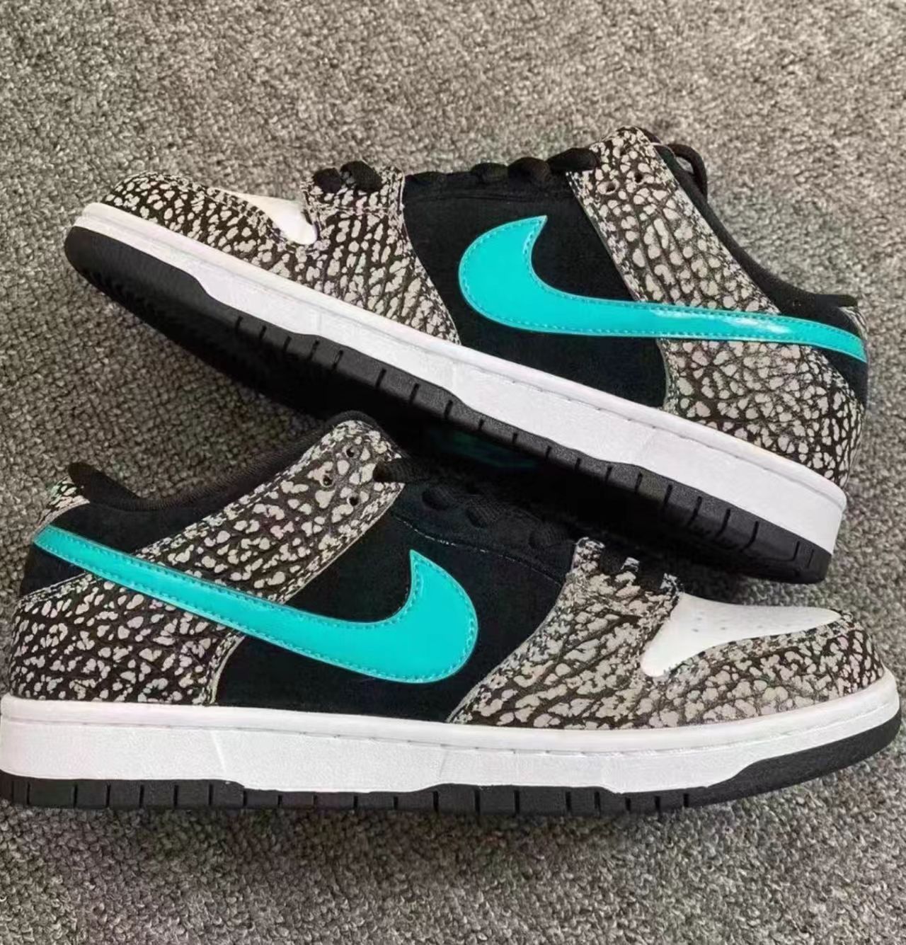 Nike SB Dunk Low Pro "Elephant Print" / "Atmosphere Grey"