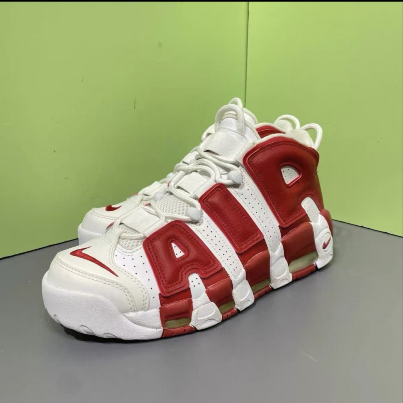 Nike Air More Uptempo White Red