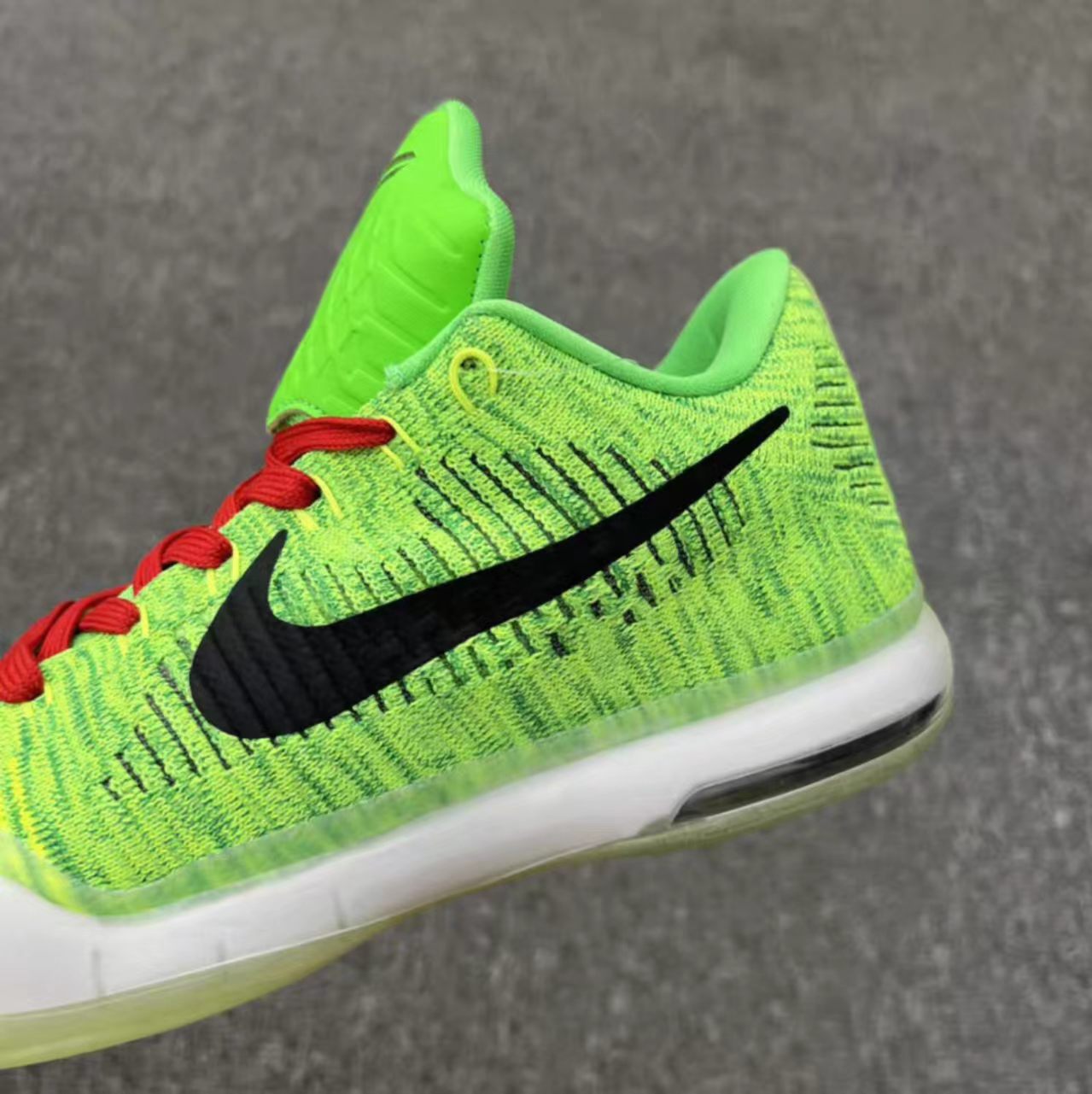 Nike Kobe 10 Elite Low 