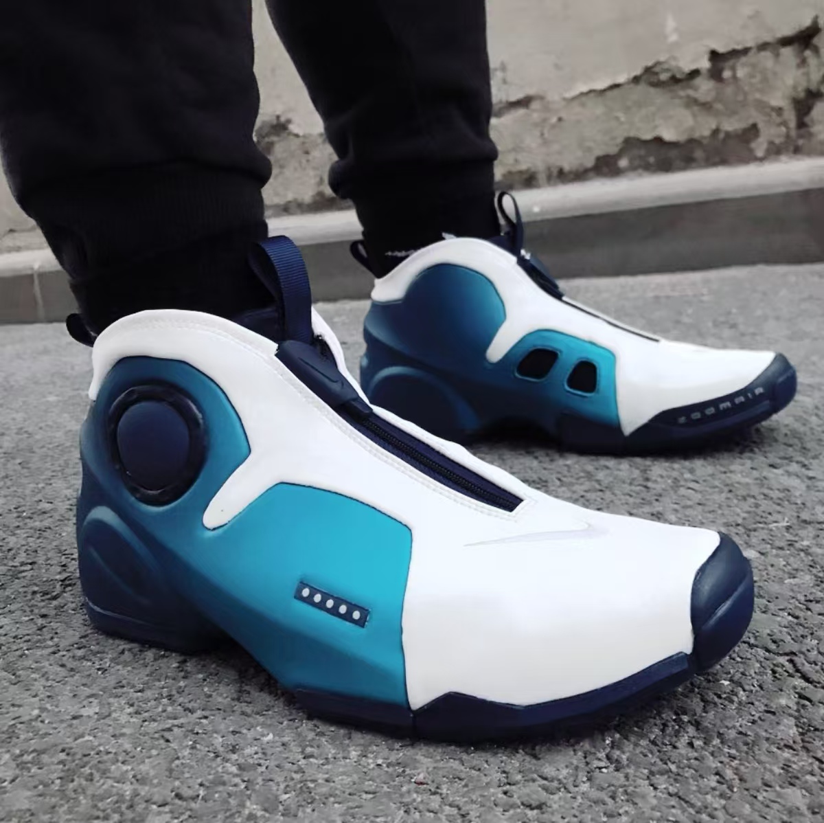 Nike Air Flightposite