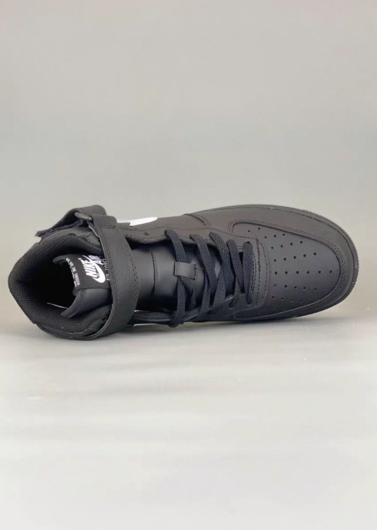 Nike Air Force 1 Mid 