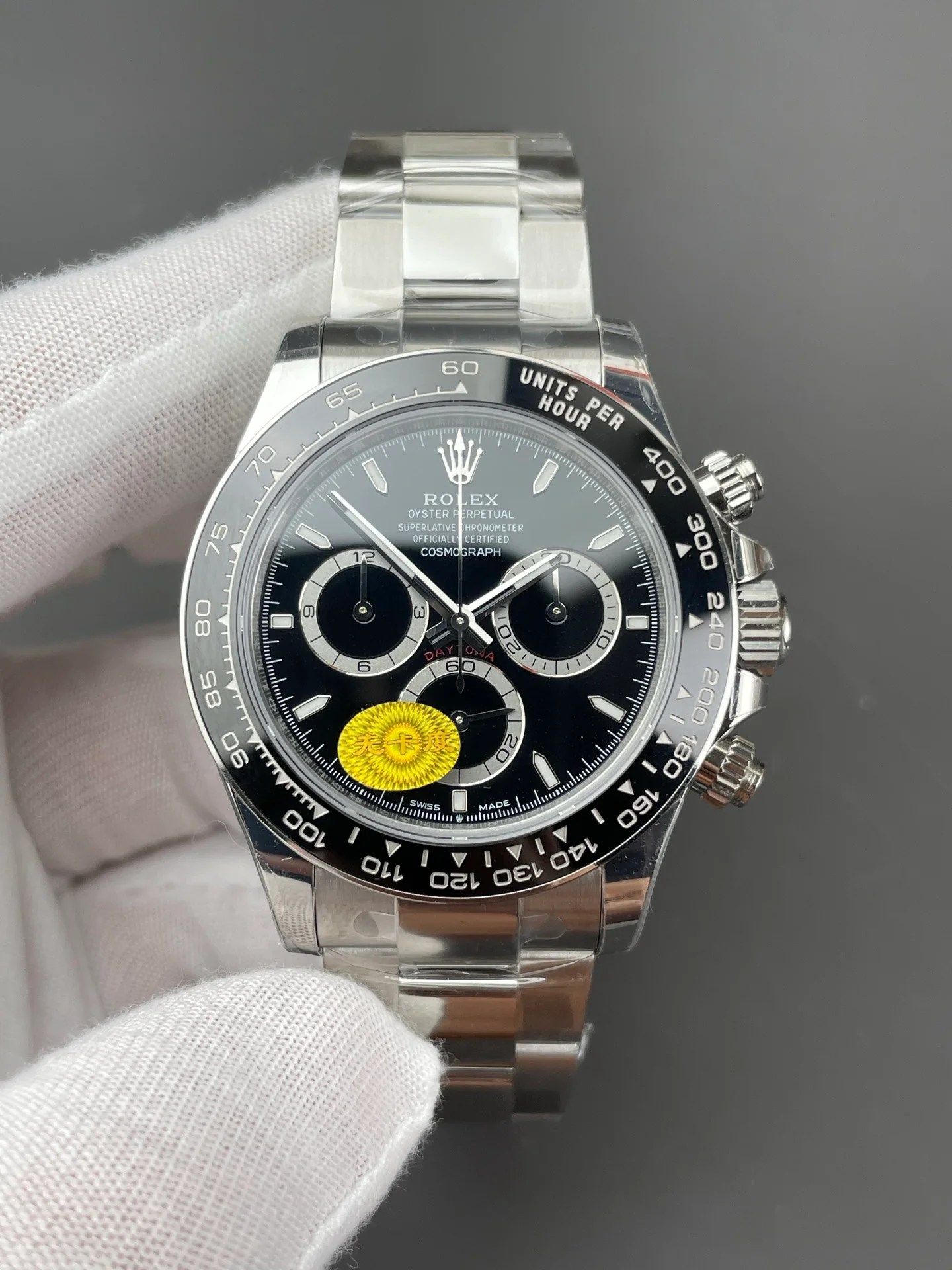 Rolex Cosmograph Daytona, Oystersteel, black dial, black Cerachrom bezel, Oyster bracelet Ref：M126500LN-0002