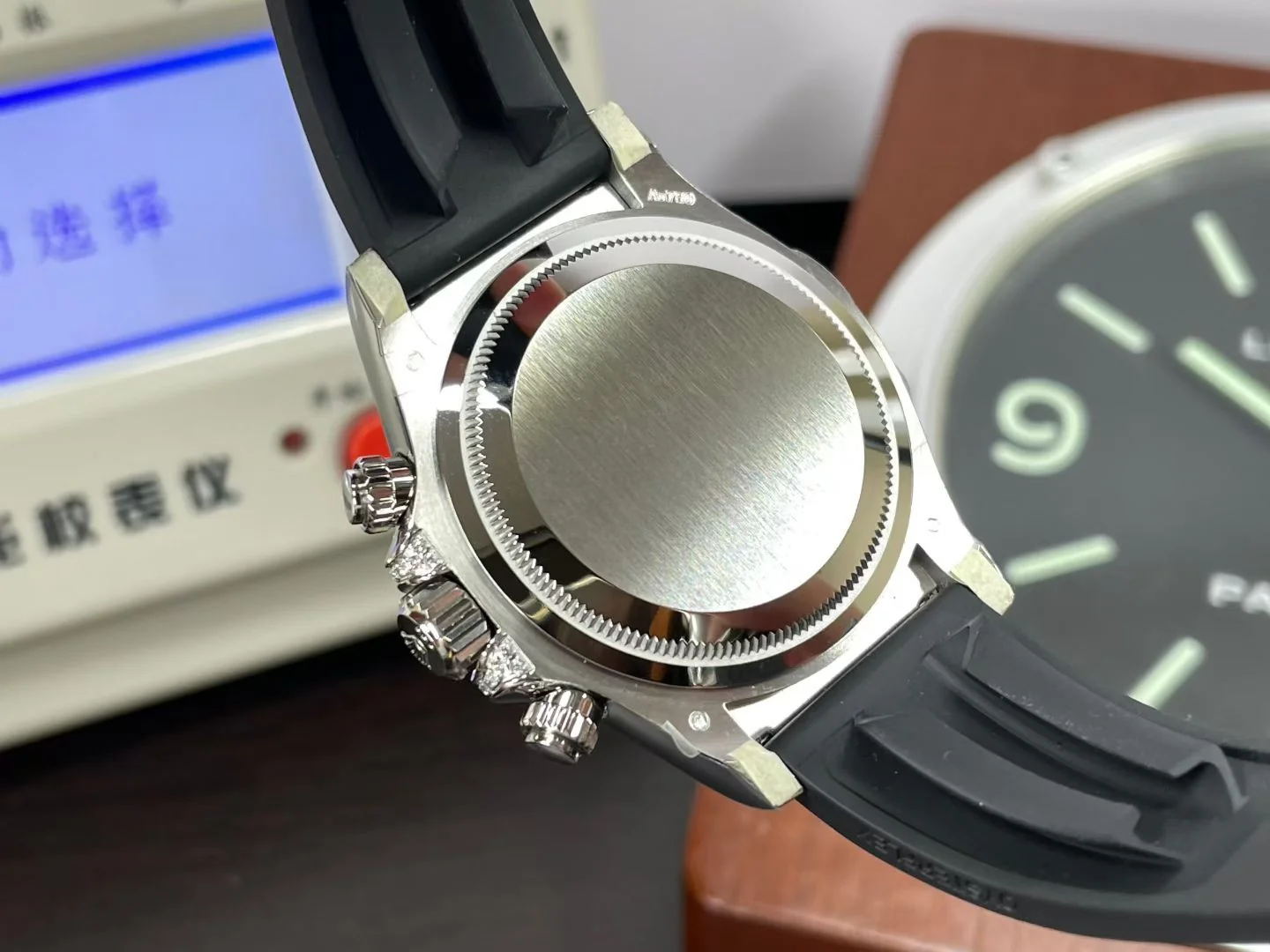 Custom Daytona T-Square Diamond Bezel
