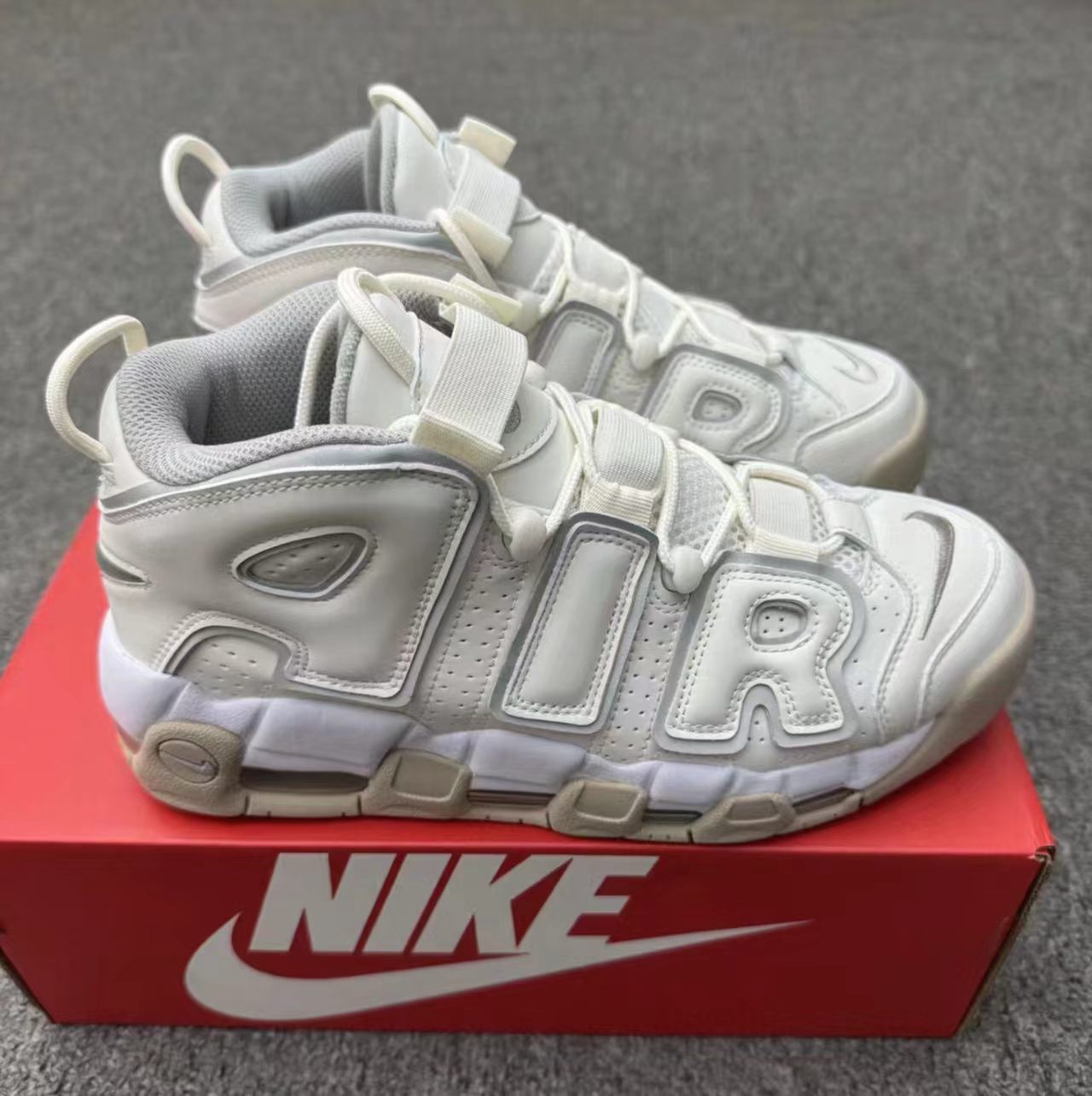 Nike Air More Uptempo Phantom White