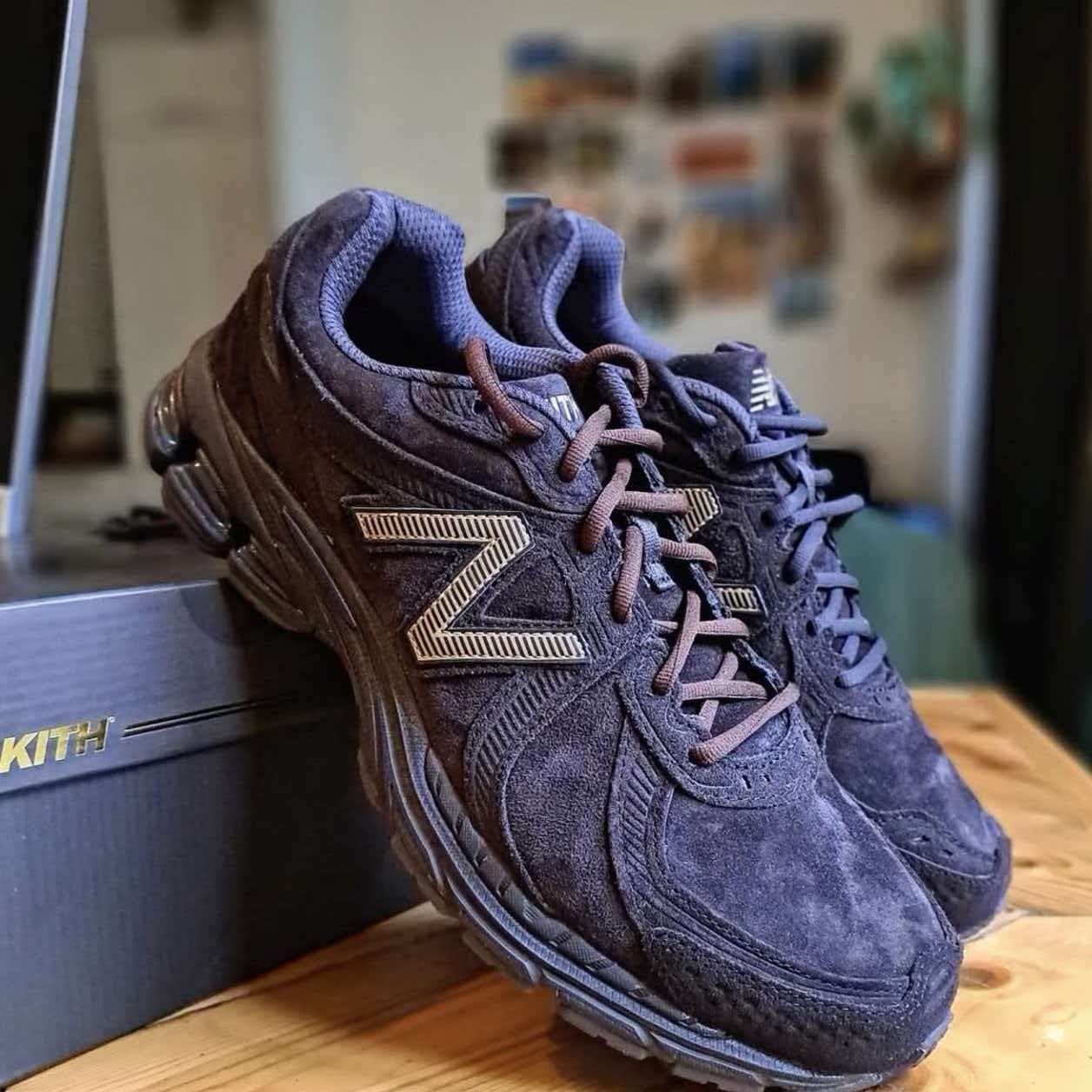 Kith x New Balance 860v2 