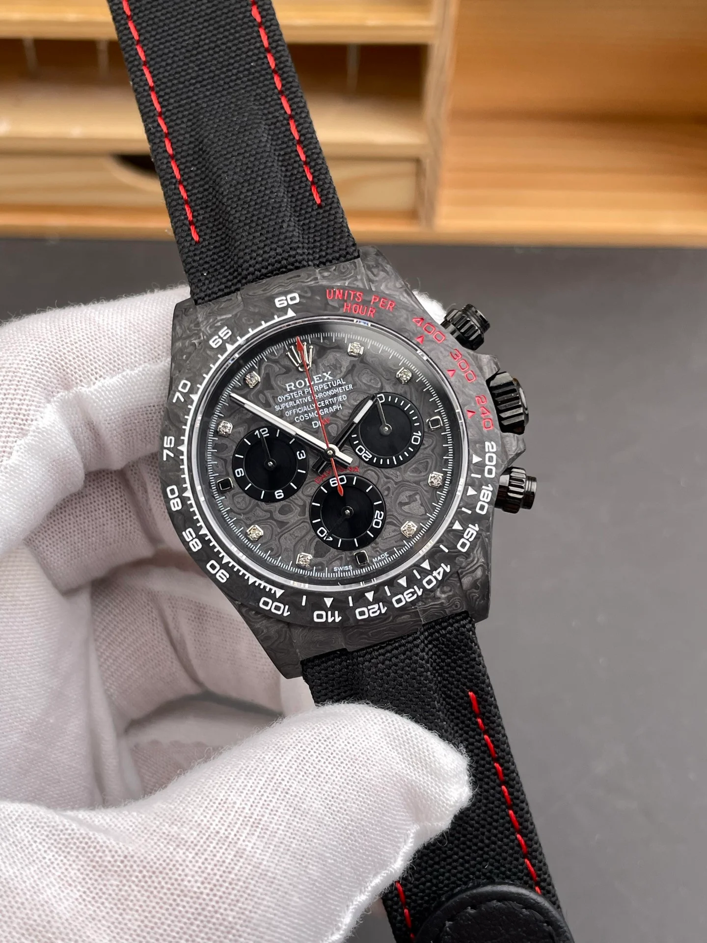 Carbon Daytona DIW Diamond Dial