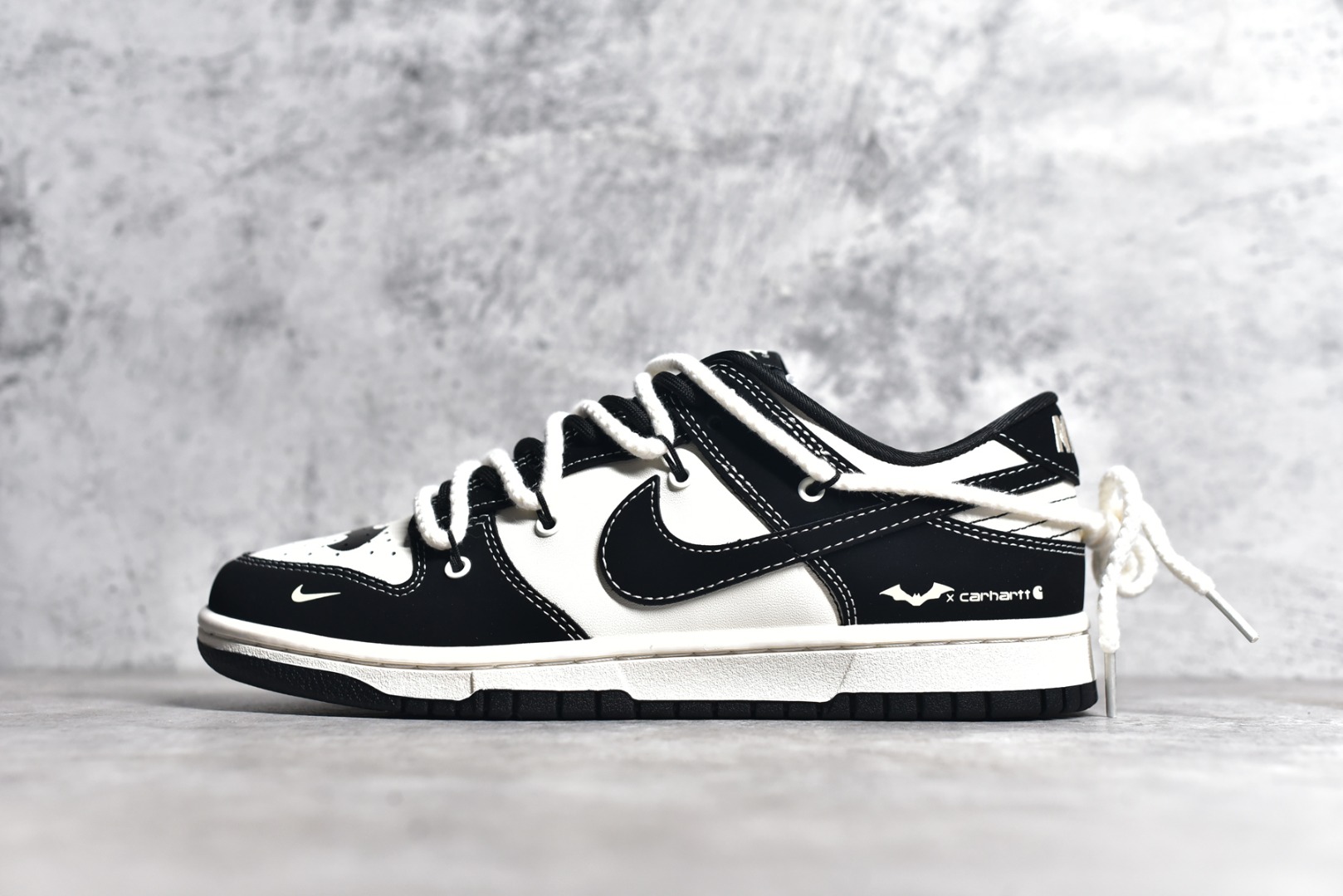 SB DUNK LOW FC1688-165