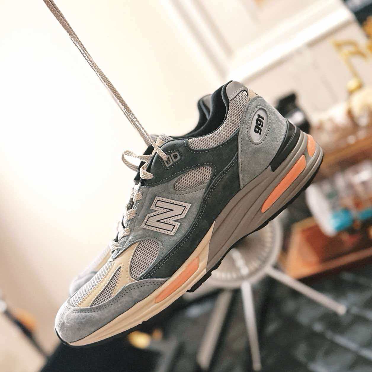 New Balance 991v2 Made in England 'Blue Silver'