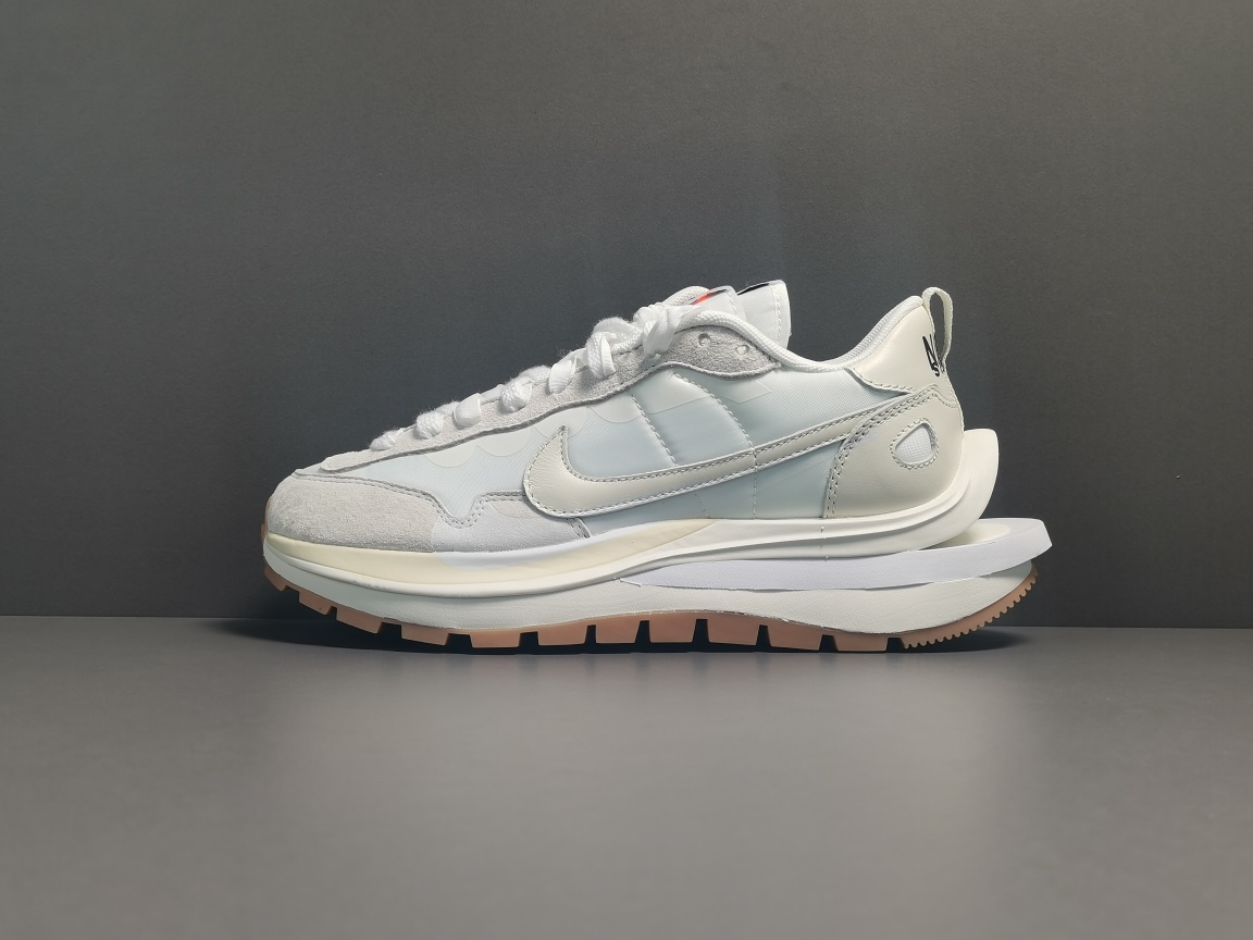 GOD SACAI X NK VAPORWAFFLE “SAIL”