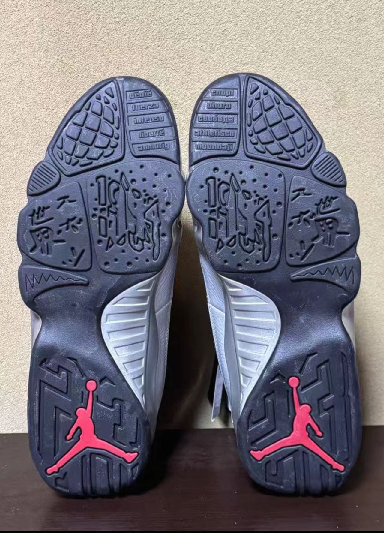 Air Jordan 9 Retro "Johnny Kilroy"