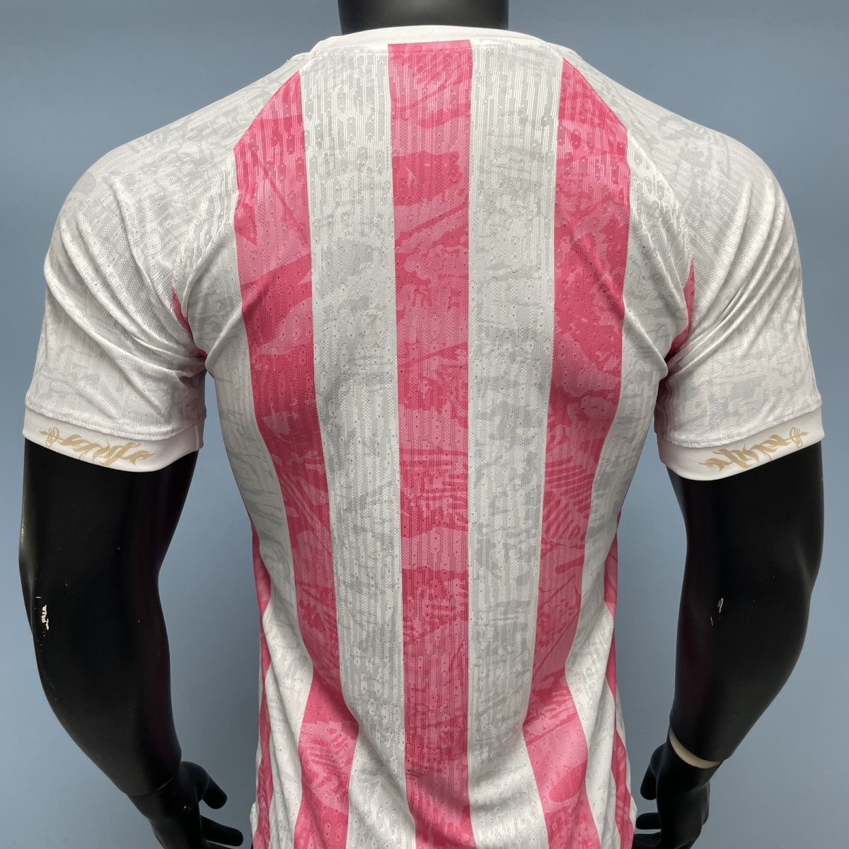 Authentic Soccer Jersey Barcelona Pink Special Edition Shirt 2025/26