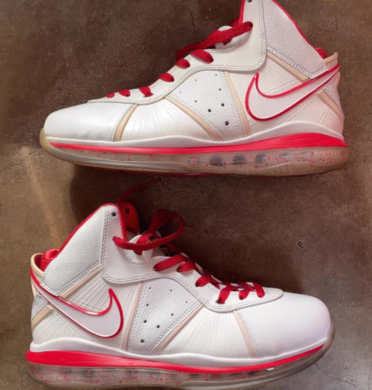 Nike LeBron 8 