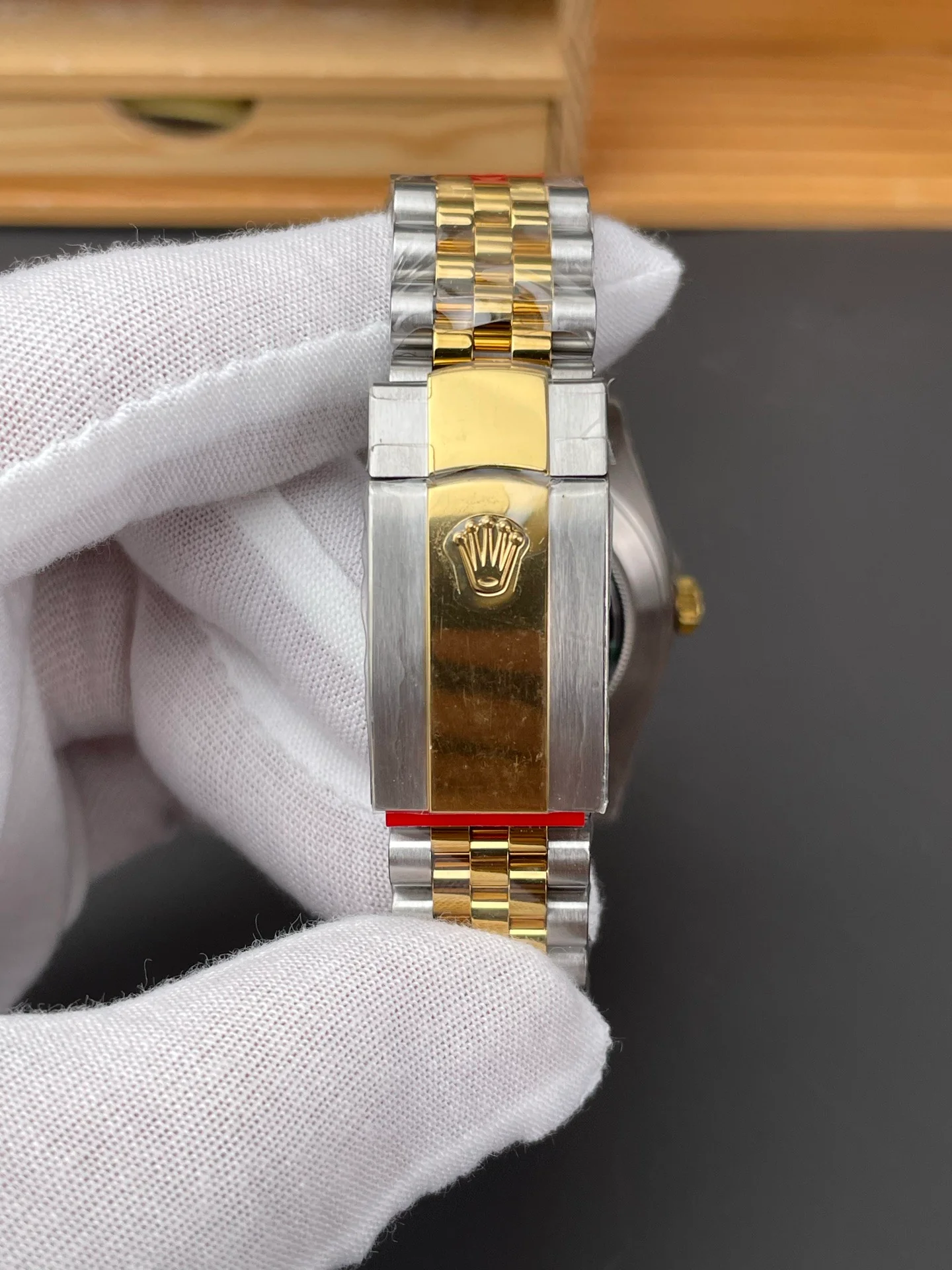 Two-tone Champagne Diamond Dial Datejust V2 Version