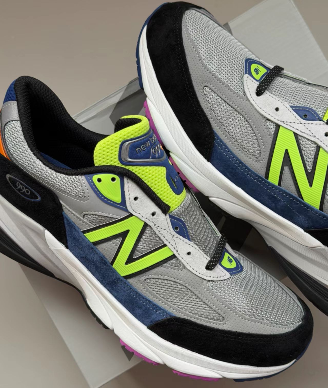 DTLR x New Balance 990v6 