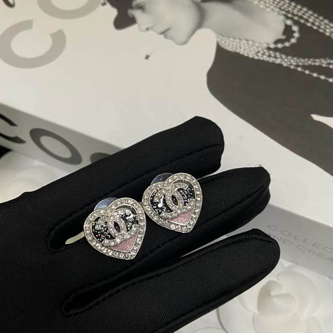 CCE243 CC earring