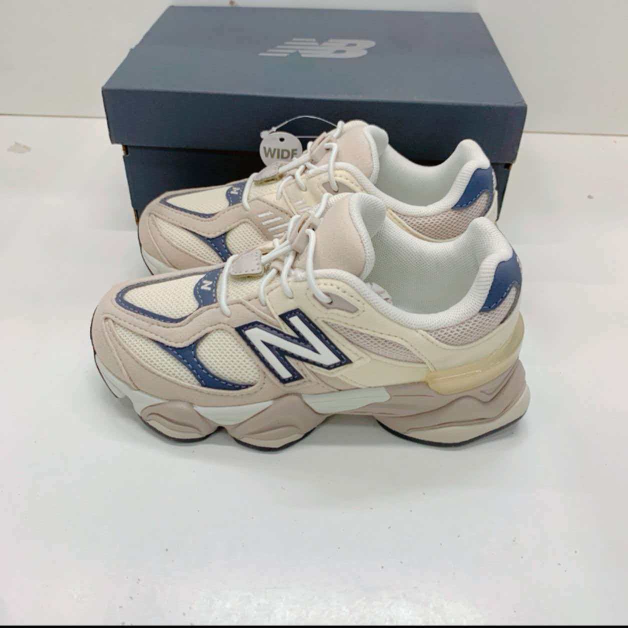 New Balance 9060 