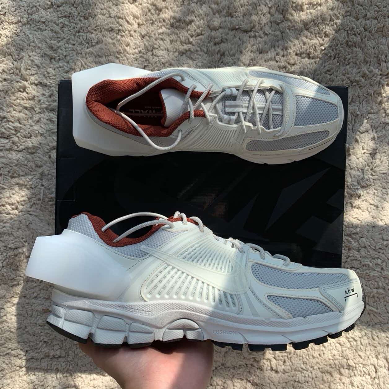 A-COLD-WALL* x  Nike Zoom Vomero 5 acw