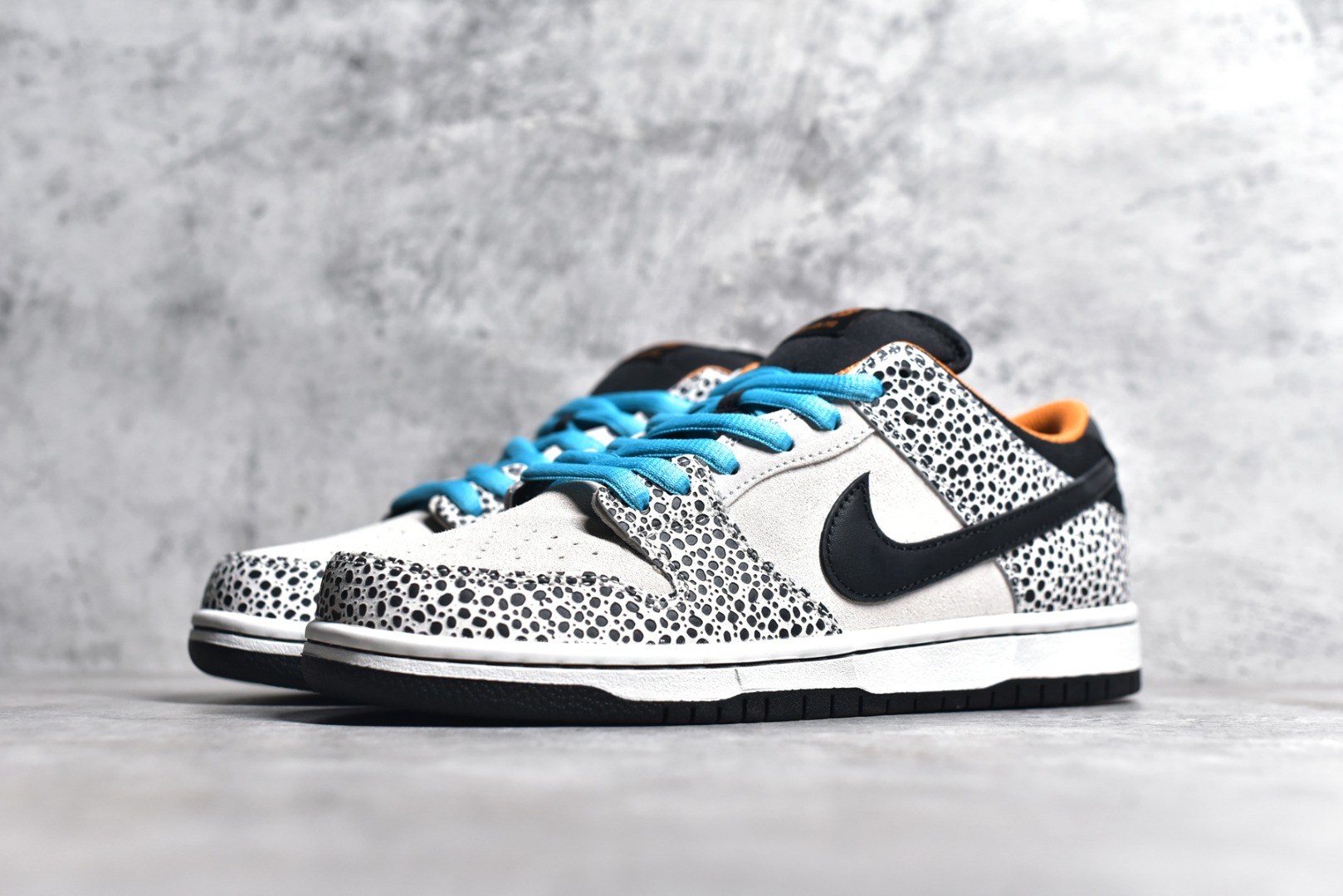 NIKE SB DUNK LOW OLYMPICS SAFARI FZ1233-002