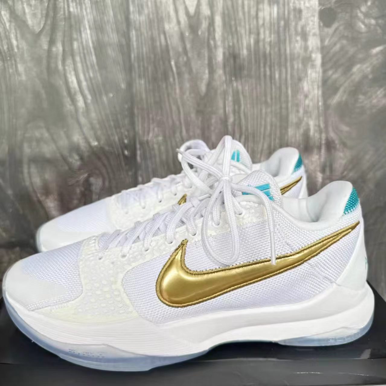 Nike Kobe 5 Protro Undefeated What If Pack Unlucky 13