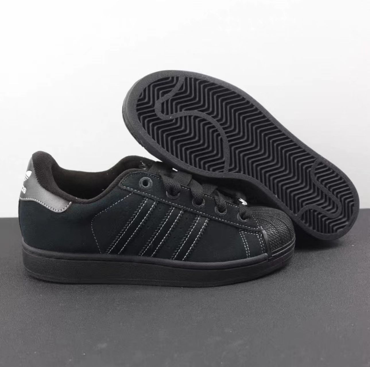 adidas Originals Superstar XLG 