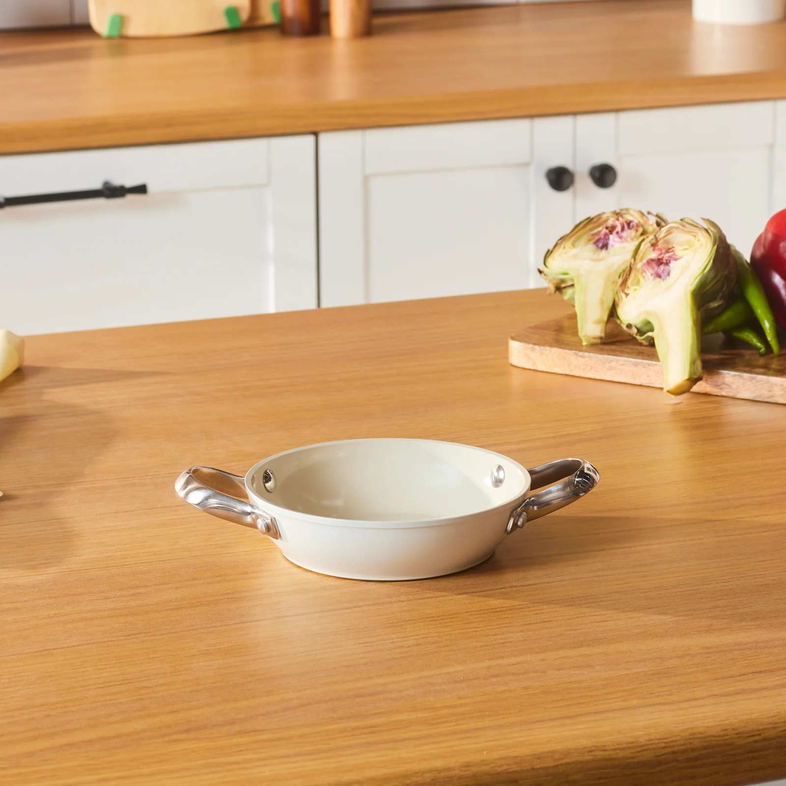 Karaca Swiss Crystal Almond Cream, Poêle, 16cm