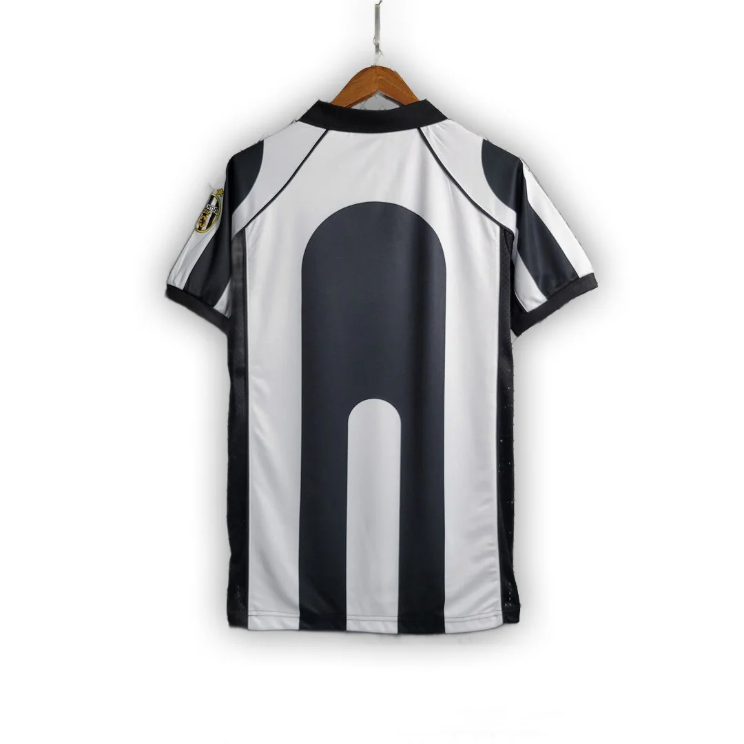 Juventus 1997/98 Home