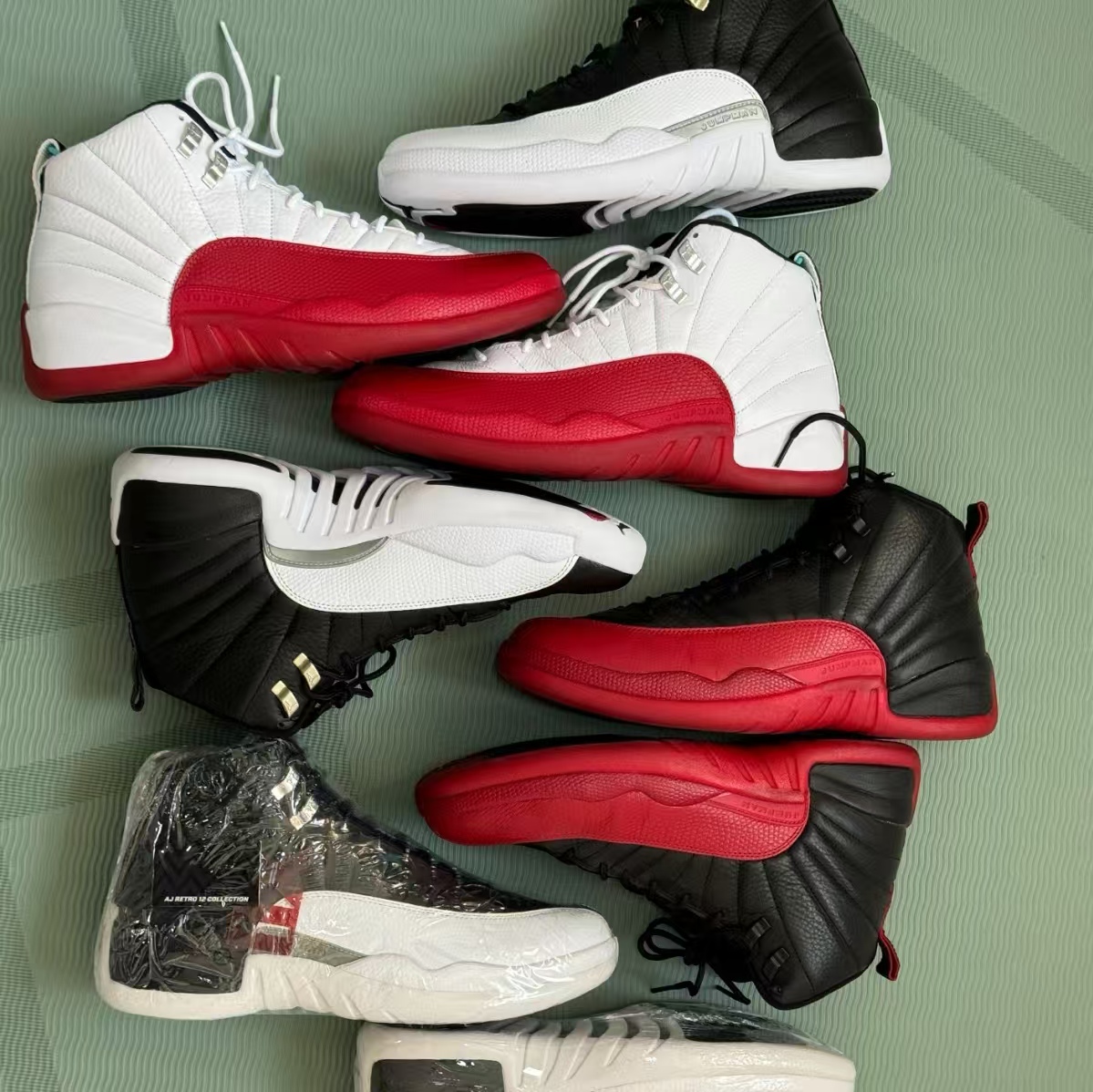 Air Jordan 12