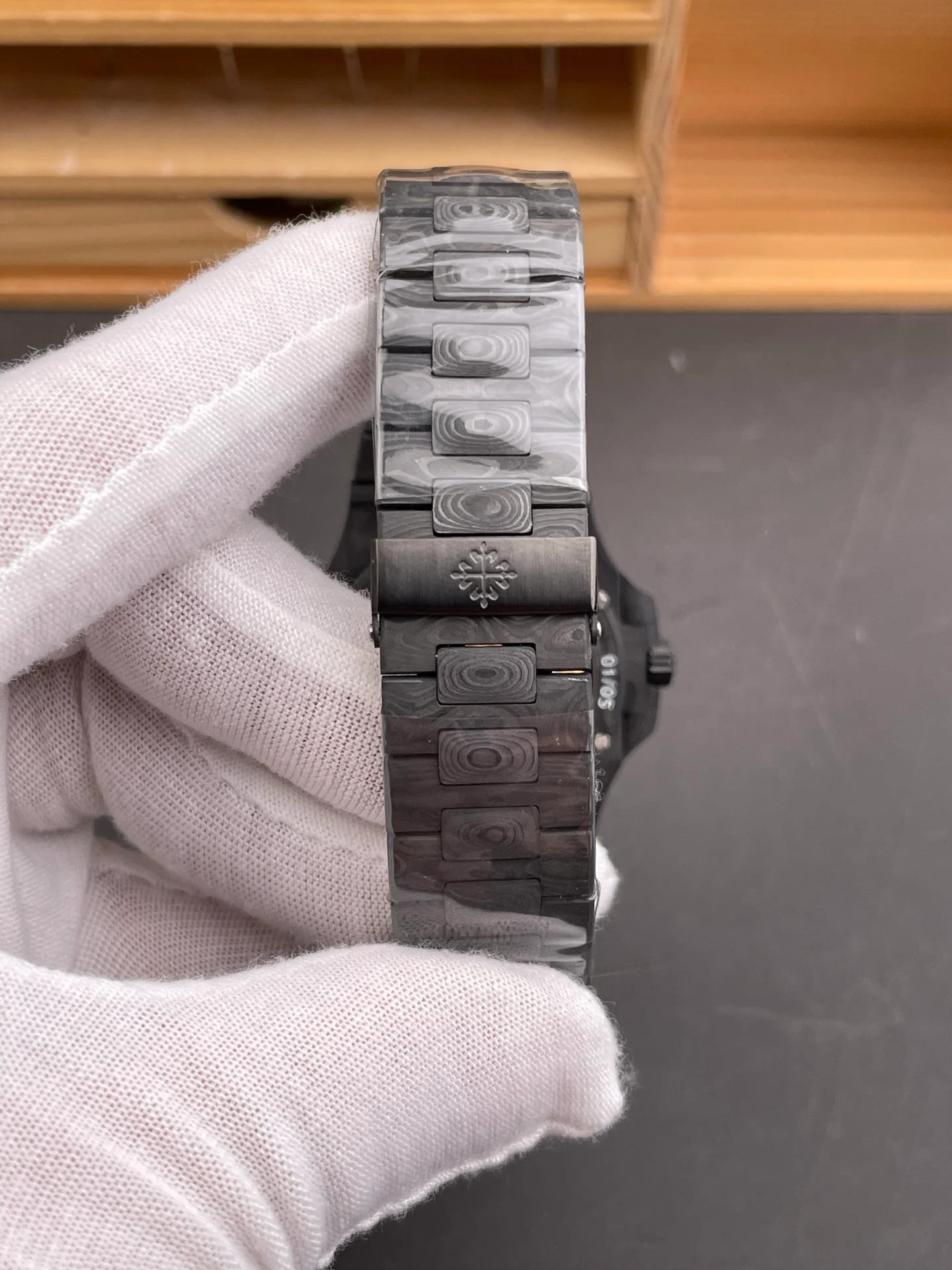 Full Carbon Nautilus 5711