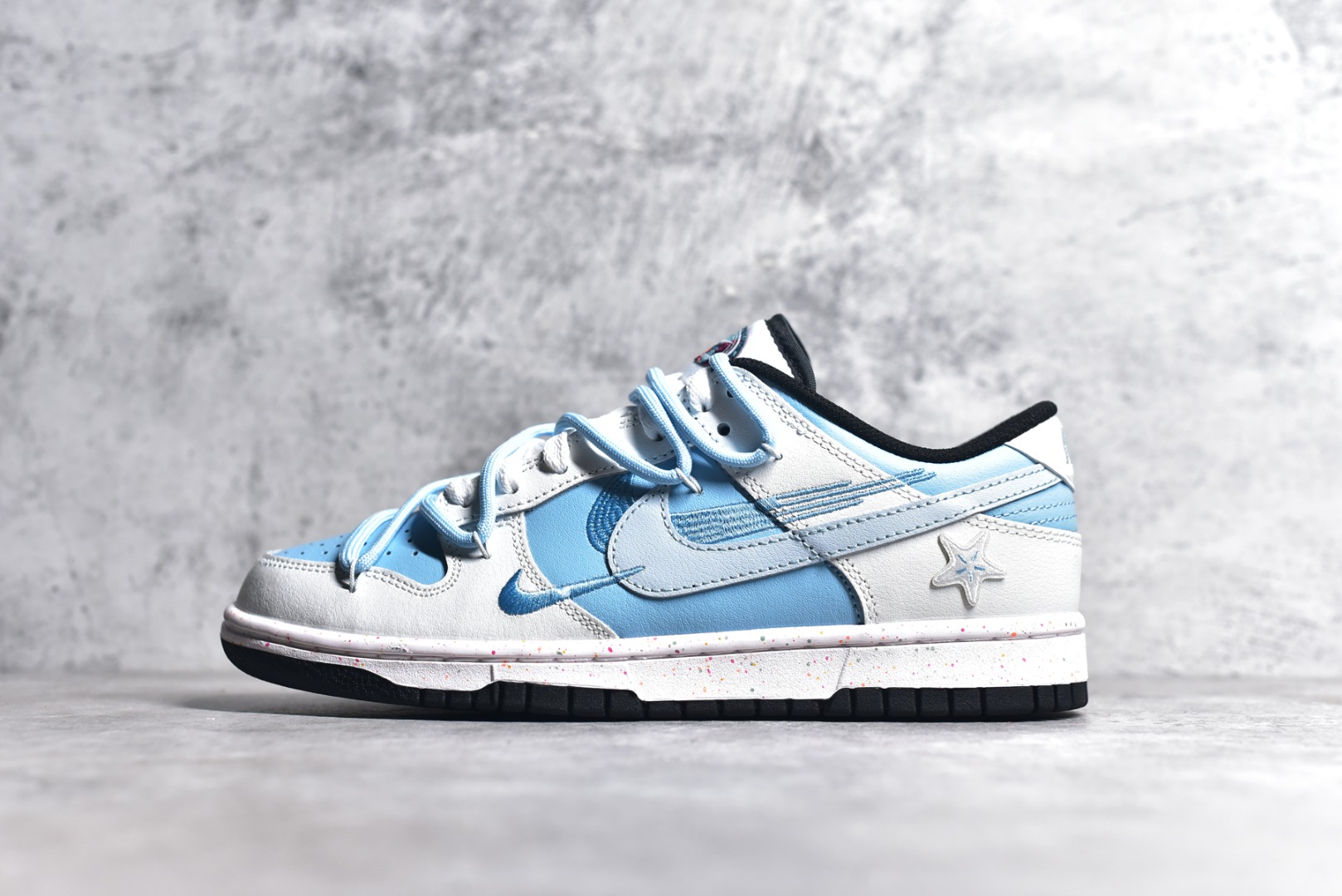 NIKE DUNK LOW MULTIPLE SWOOSHES MULTI-COLOR FD4623-156