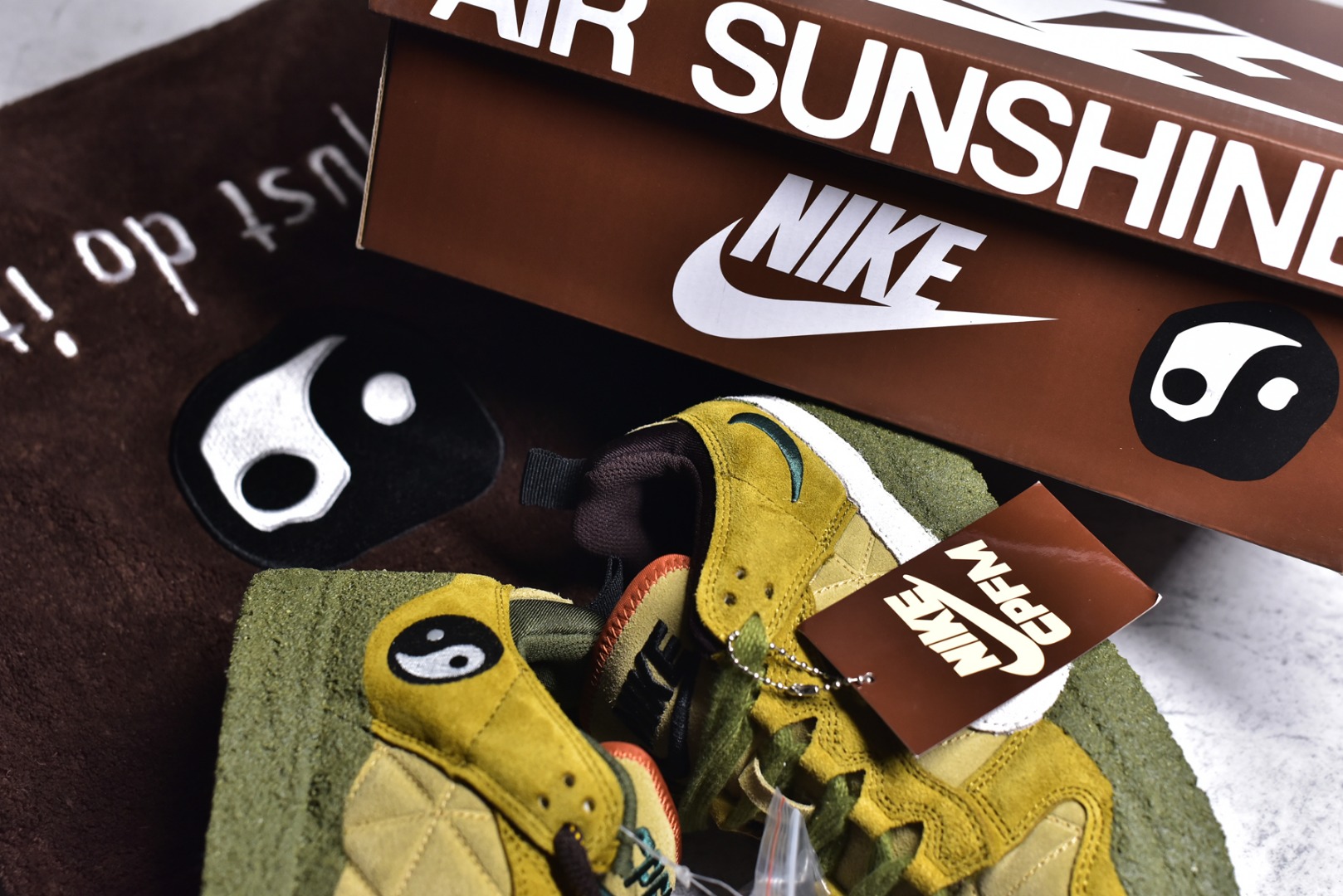 KO NIKE DUNK LOW X CPFM FLEA 1 CACTUS PLANT FLEA MARKET DESERT MOSS DM0430-700