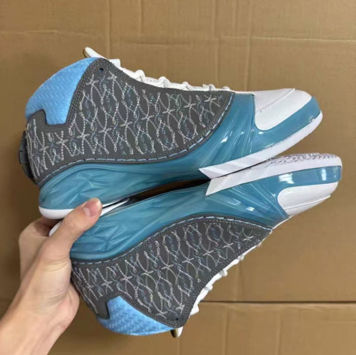 Air Jordan 23 "UNC Tar Heels PE"